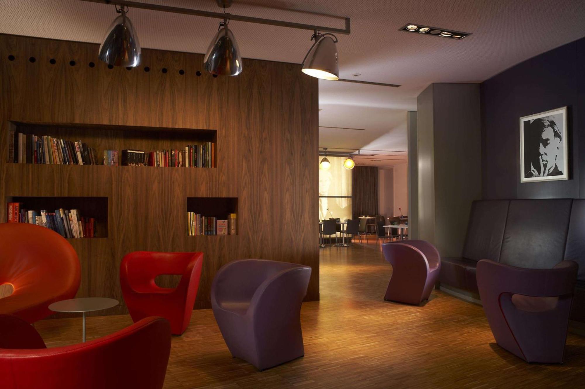 Park Plaza Berlin — Foto 3